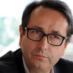 DDM AGEN JEAN MICHEL MAZET CONFERENCE DE PRESSE DEL UMP 47 AU BAR LE COPACABANA AU PASSAGE D AGEN AUTOURS DE MICHEL DIEFENBACHER POUR PRESENTER FETE DE L UMP 47
DANIEL BENQUET MAIRE DE MARMANDE 
 
PORTRAIT